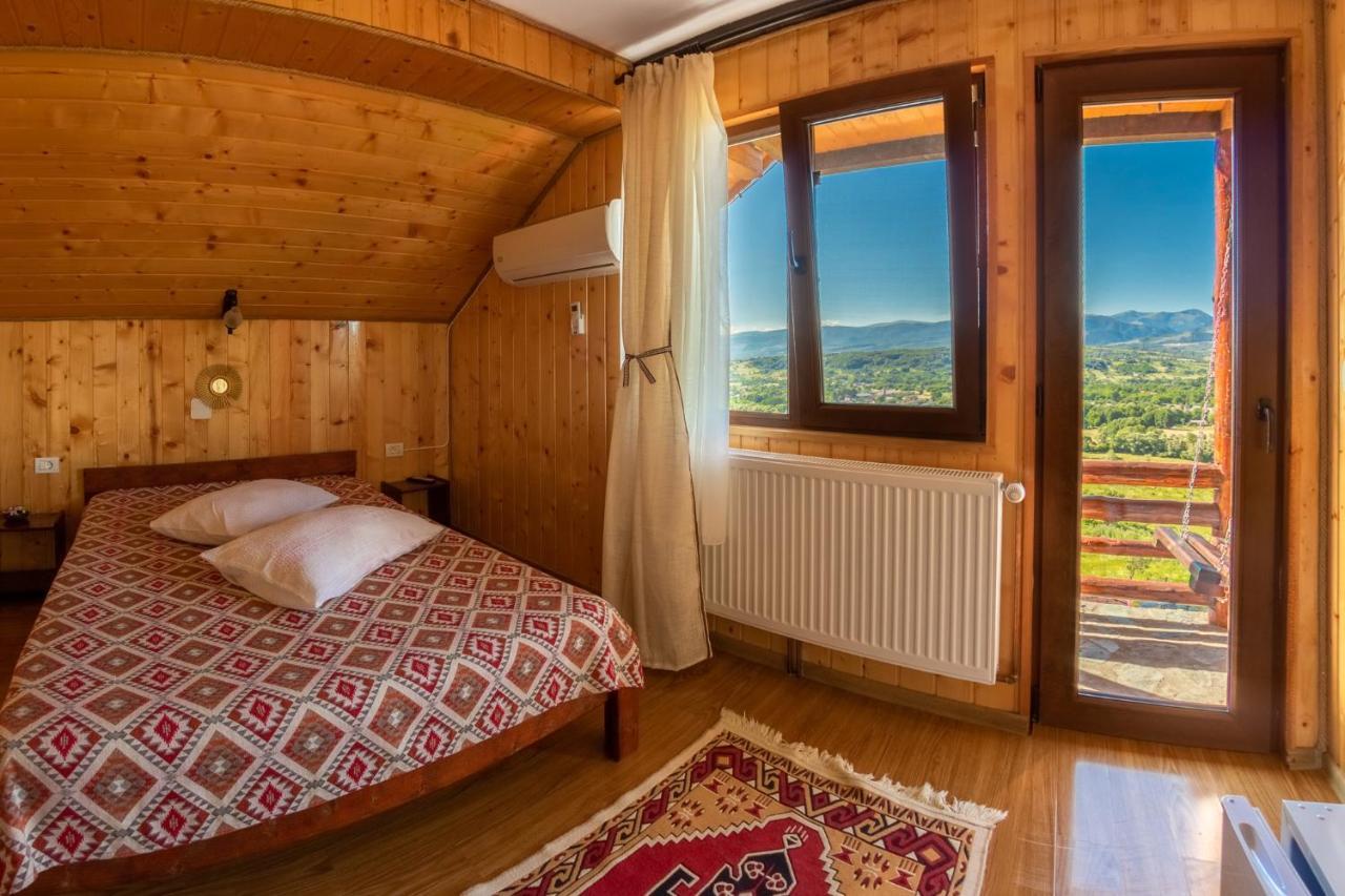 Pensiunea La Maria Lu' Sandoiu Hotel Poenari Exterior foto